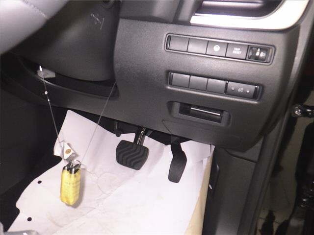 NISSAN X-TRAIL 2025