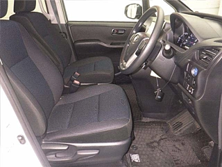 TOYOTA NOAH 2022