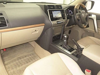 TOYOTA LAND CRUISER PRADO 2021
