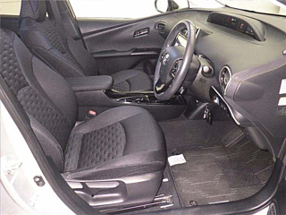 TOYOTA PRIUS PHV 2019