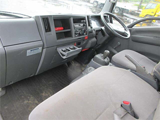 ISUZU ELF 2012