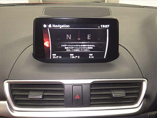 MAZDA AXELA 2016