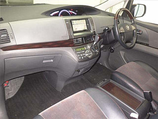 TOYOTA ESTIMA 2010