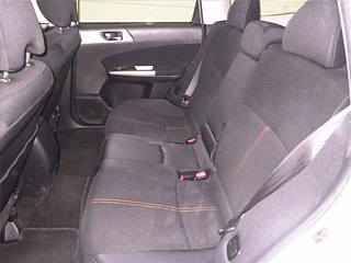SUBARU FORESTER 2010