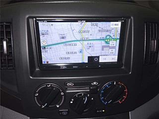 NISSAN NV200 2018