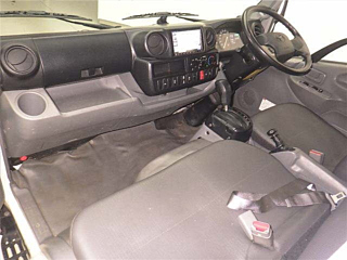 TOYOTA DYNA 2020
