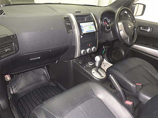 NISSAN X-TRAIL 2013