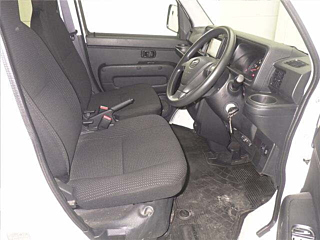 DAIHATSU HIJET VAN 2020