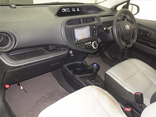 TOYOTA AQUA 2018