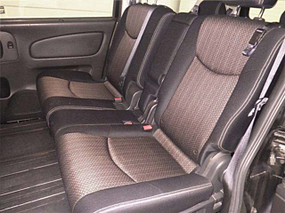 NISSAN SERENA 2015