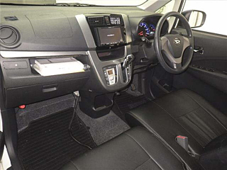 DAIHATSU MOVE 2013