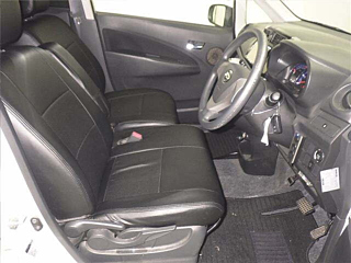 DAIHATSU MOVE 2013