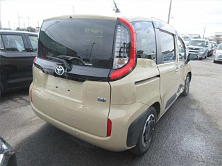 TOYOTA SIENTA 2023