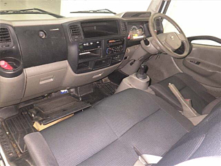 NISSAN ATLAS 2013