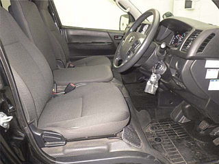 TOYOTA HIACE VAN 2020