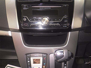 DAIHATSU MOVE 2013