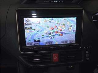 TOYOTA VOXY 2014
