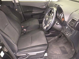 TOYOTA RACTIS 2014