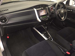 TOYOTA COROLLA FIELDER 2015