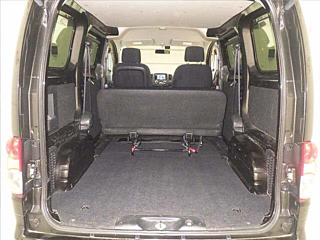 NISSAN NV200 2017