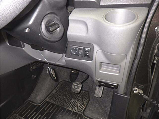 NISSAN NV200 2017