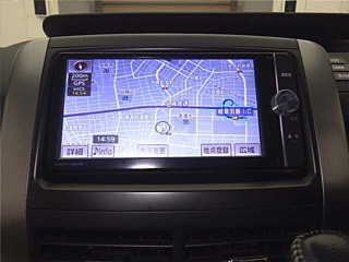 TOYOTA VOXY 2012