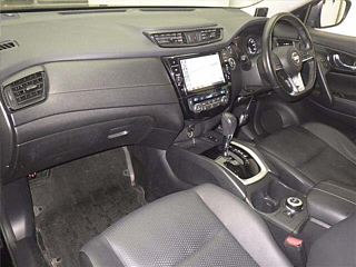 NISSAN X-TRAIL 2019