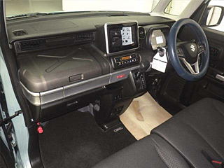SUZUKI SPACIA GEAR 2023