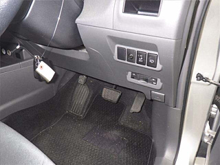 TOYOTA PRIUS ALPHA 2014