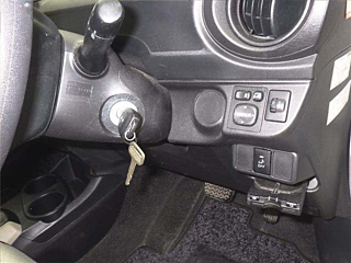 TOYOTA AQUA 2012