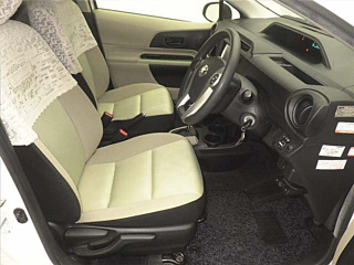 TOYOTA AQUA 2012