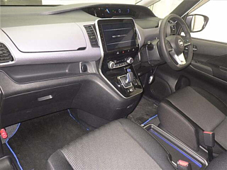 NISSAN SERENA 2020