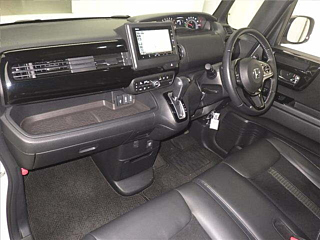 HONDA N BOX 2021