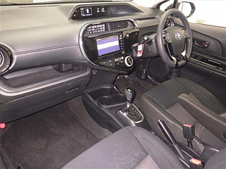TOYOTA AQUA 2020