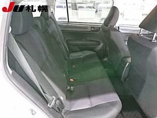TOYOTA COROLLA FIELDER 2019