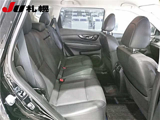 NISSAN X-TRAIL 2018