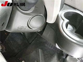 NISSAN CUBE 2010