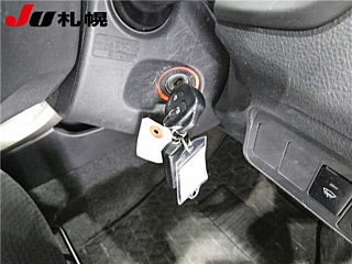 TOYOTA COROLLA FIELDER 2011