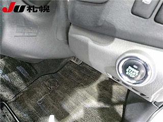 TOYOTA ISIS 2010