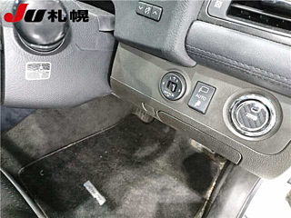 TOYOTA CROWN 2009