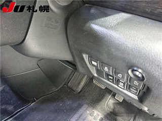 NISSAN ELGRAND 2012