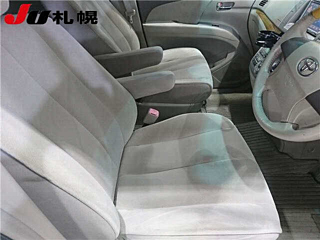 TOYOTA ESTIMA 2008