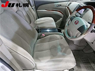 TOYOTA ESTIMA 2009