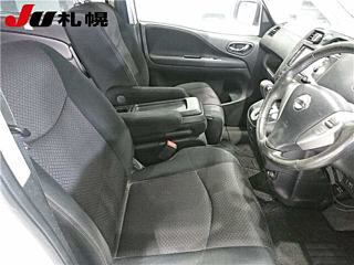 NISSAN SERENA 2012