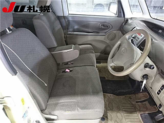 DAIHATSU TANTO 2011