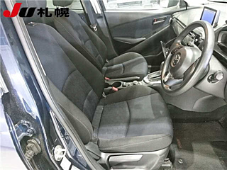 MAZDA DEMIO 2015