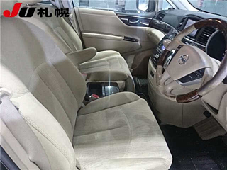NISSAN ELGRAND 2015