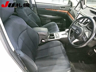 SUBARU LEGACY B4 2010
