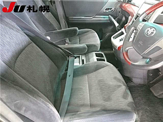 TOYOTA ALPHARD 2008