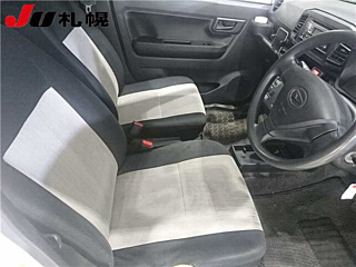 DAIHATSU MIRA E S 2020